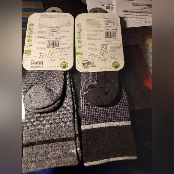 2 Pair Sockwell  Black and Gray Athletic Socks - Picture 2 of 3